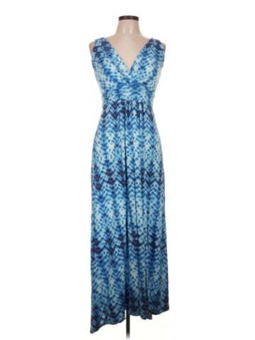 Chelsea & Theodore Casual Dress (view 1)