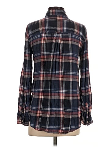 American Eagle Outfitters Long Sleeve Button-Down Shirt (view 2)