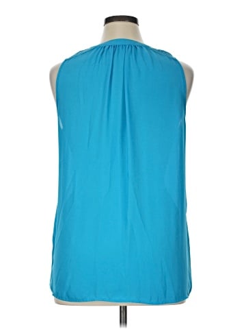 Zac & Rachel Sleeveless T-Shirt (view 2)