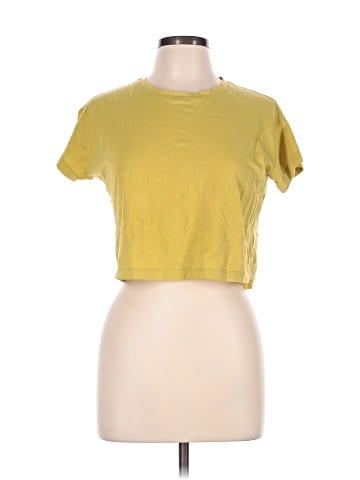 Lululemon Athletica Short Sleeve T-Shirt (view 1)