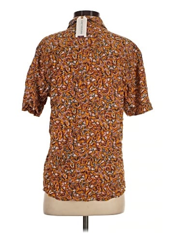 Earthbound Trading Co. Short Sleeve Button-Down Shirt (view 2)