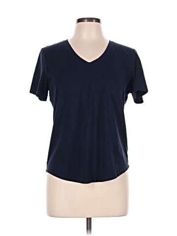 Lululemon Athletica Short Sleeve T-Shirt (view 1)