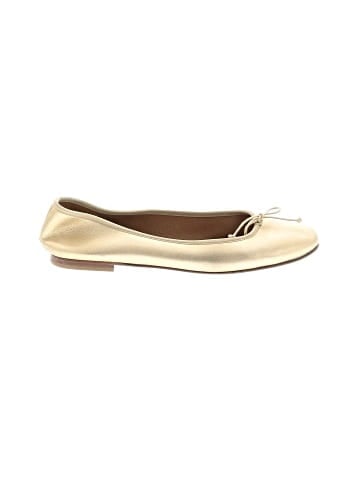 Margaux Flats (view 1)