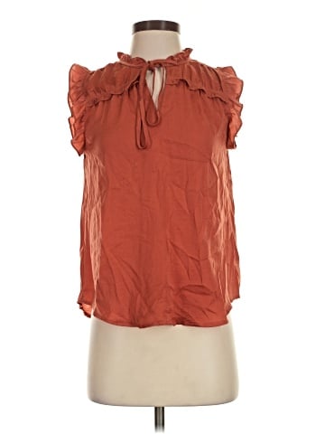 Blu Pepper Sleeveless Blouse (view 1)