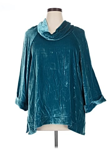 Tommy Bahama Poncho (view 1)