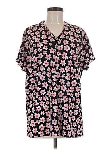 CAbi Short Sleeve Blouse (view 1)