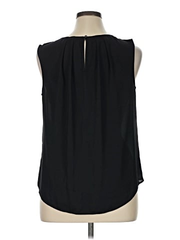 Worthington Sleeveless T-Shirt (view 2)
