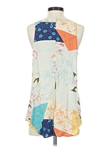 Sanctuary Sleeveless Blouse (view 2)