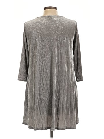 Agnes & Dora Casual Dress (view 2)
