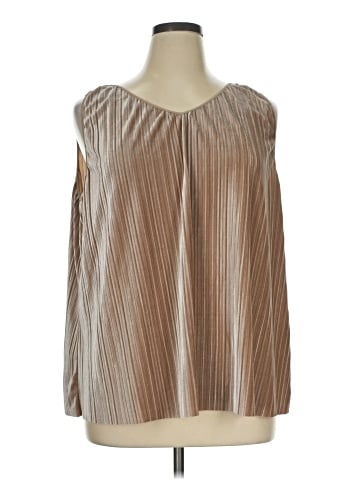 Chico's Sleeveless T-Shirt (view 1)