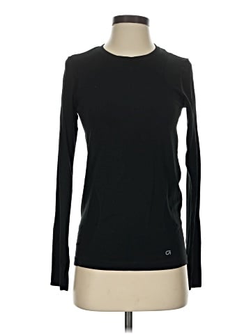 Gap Fit Long Sleeve T-Shirt (view 1)