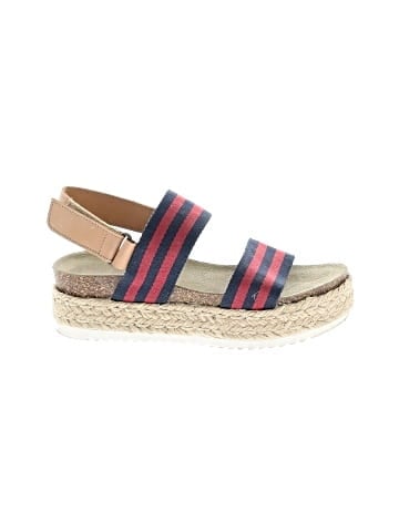 Unbranded Wedges (view 1)