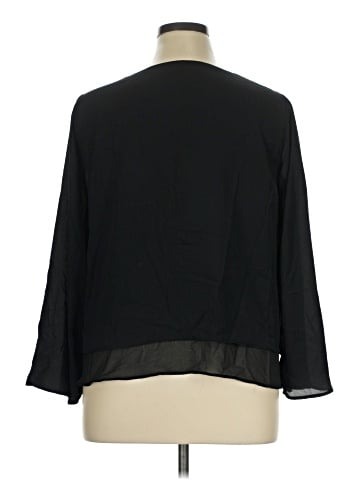 Zara 3/4 Sleeve Blouse (view 2)