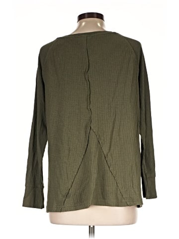 Chelsea & Theodore Pullover Sweater (view 2)