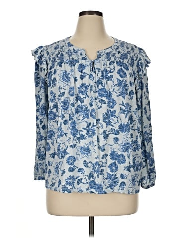 wonderly 3/4 Sleeve Blouse (view 1)
