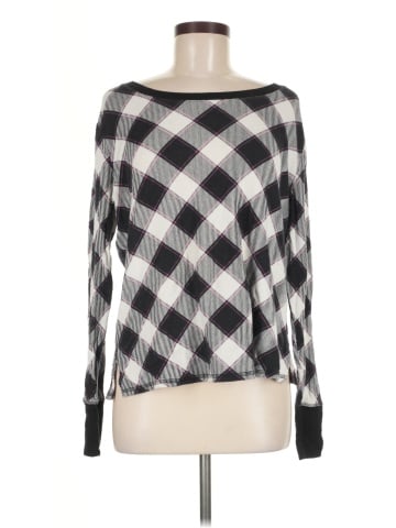 Victoria's Secret Long Sleeve T-Shirt (view 1)