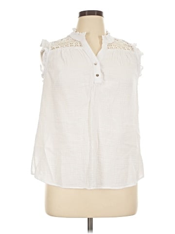 Nautica Sleeveless Button-Down Shirt (view 1)