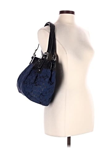 Coach Hobo (view 2)