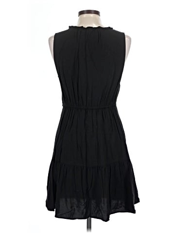 Gap Sleeveless Top (view 2)