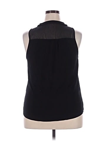 American Eagle Outfitters Tank Top (view 2)
