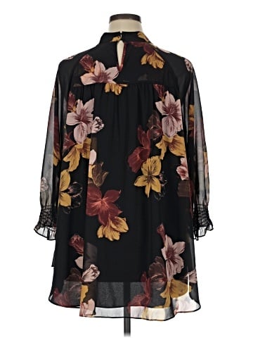 DR2 3/4 Sleeve Blouse (view 2)