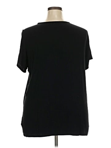 Torrid Short Sleeve T-Shirt (view 2)