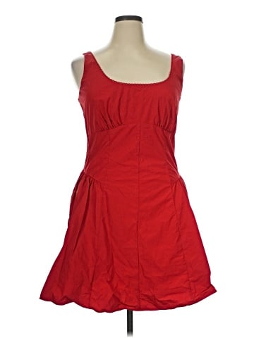 Abercrombie & Fitch Cocktail Dress (view 1)