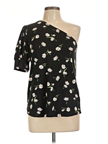 Maurices Short Sleeve T-Shirt (view 1)