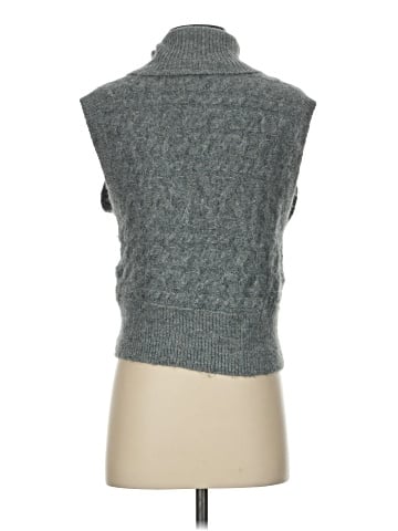 Old Navy Sweater Vest (view 2)