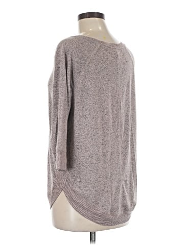 Maurices 3/4 Sleeve T-Shirt (view 1)