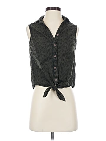 Angie Sleeveless Button-Down Shirt (view 1)