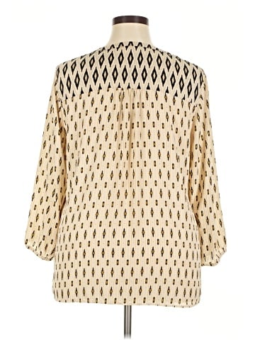 DR2 3/4 Sleeve Blouse (view 2)