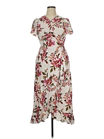 Xhilaration Casual Dress (view 1)