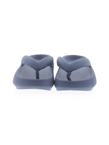 Unbranded Flip Flops (view 2)