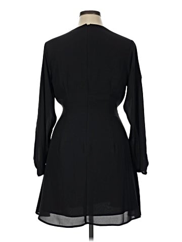Banana Republic Factory Store Casual Dress (view 2)