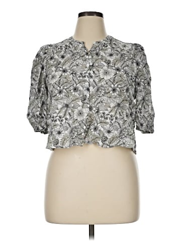 a.n.a. A New Approach Short Sleeve Blouse (view 1)