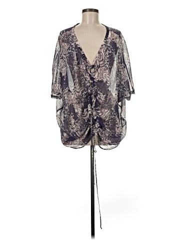 Elizabeth and James Short Sleeve Blouse (view 1)