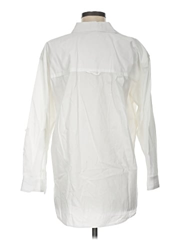Gloria Vanderbilt Long Sleeve Button-Down Shirt (view 2)