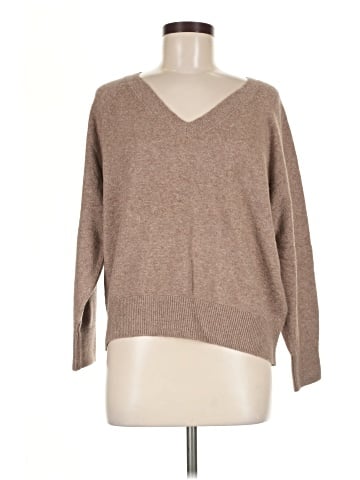 Old Navy Pullover Sweater (view 1)