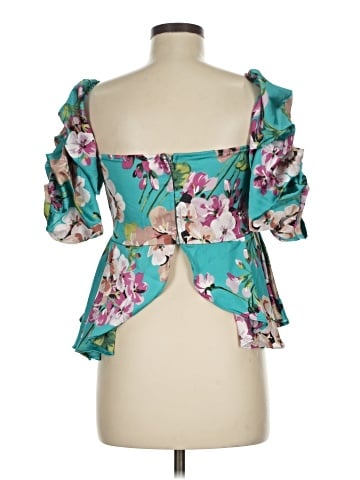 Lulumari 3/4 Sleeve Blouse (view 2)