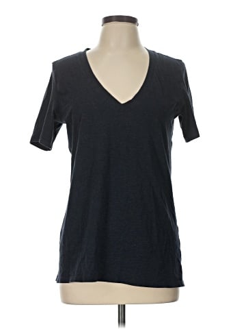 Lululemon Athletica Short Sleeve T-Shirt (view 1)