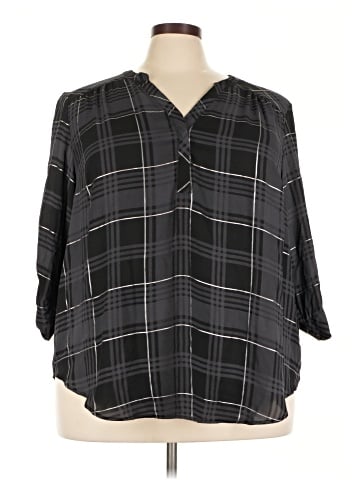 Torrid 3/4 Sleeve Henley (view 1)
