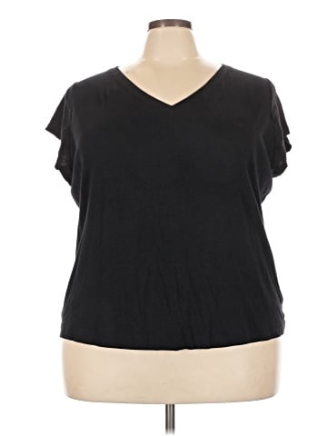 Liz Claiborne Short Sleeve T-Shirt (view 1)