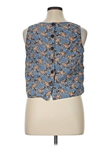 ModCloth Sleeveless Blouse (view 2)