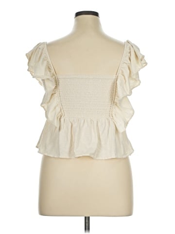 American Eagle Outfitters Short Sleeve Top (view 2)