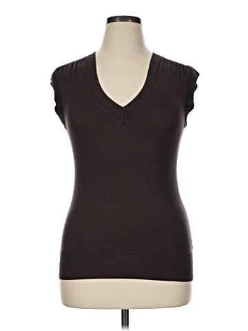 Josephine Chaus Sleeveless T-Shirt (view 1)