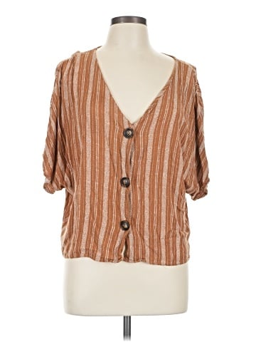 Blu Pepper Short Sleeve Blouse (view 1)