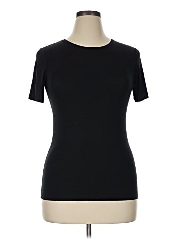 HEATTECH Short Sleeve Turtleneck (view 1)