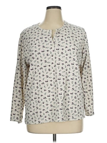 Bobbie Brooks Long Sleeve Henley (view 1)