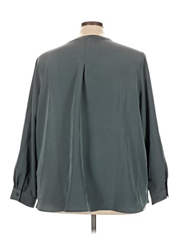 D&Co. 3/4 Sleeve Blouse (view 2)